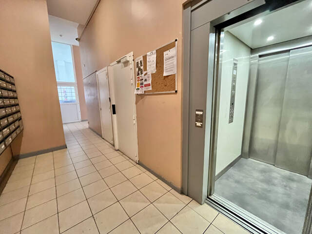 F1 de 22 m²  occupé par locataire, loué 650/mois — photo du bien