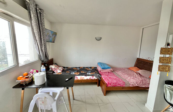 F1 de 22 m²  occupé par locataire, loué 650/mois — photo 3