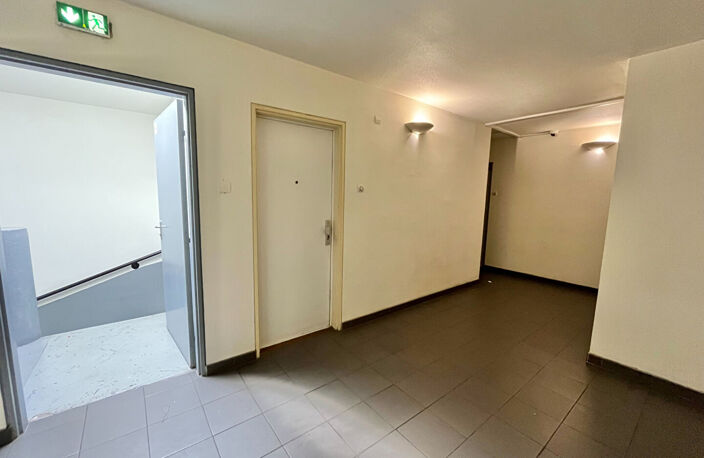 F1 de 22 m²  occupé par locataire, loué 650/mois — photo 4