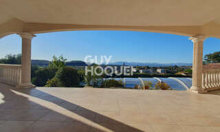 Maison 7 Pièces 220 m² à vendre à Villeneuve-de-Berg (07170)