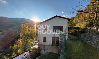 Maison 5 Pièces 96 m² à vendre à Burzet (07450)