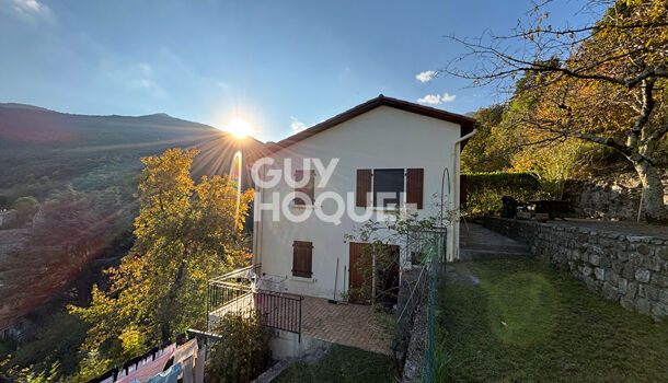 Villa / Maison 5 pièces  à vendre Burzet 07450