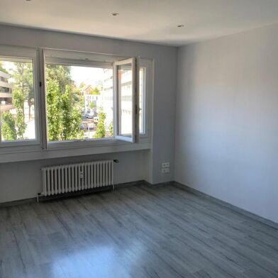 Appartement 3 pièces 600 €