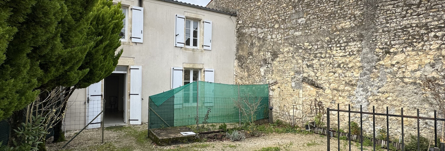Maison 3 Pièces 62 m² à vendre à Saint-Jean-d'Angély (17400)