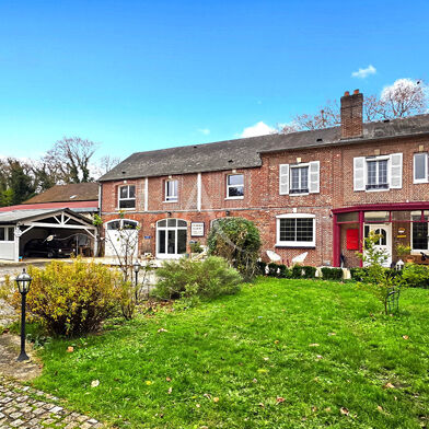 Maison 8 pièces 599000 €