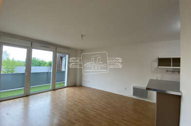 Appartement 3 pièces 809 €