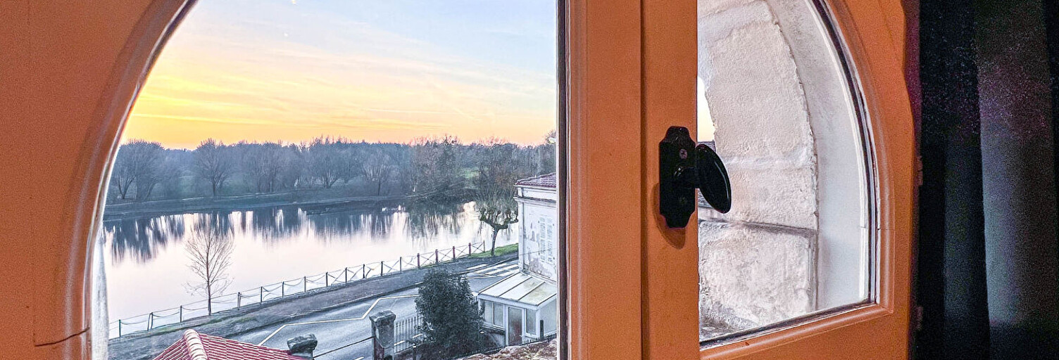 Appartement 1 Pièce 37 m² à vendre à Saintes (17100)