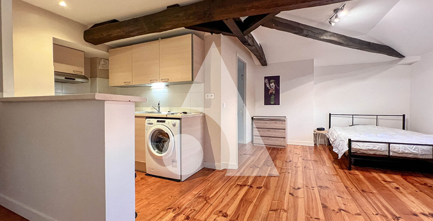 Appartement Saintes 1 pièces 37 m2 — photo 1