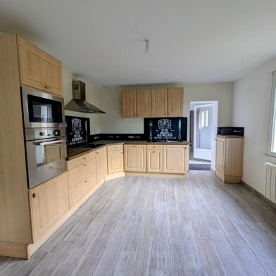 Maison 3 pièces 95675 €