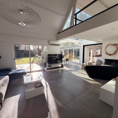 Maison 8 pièces 675000 €