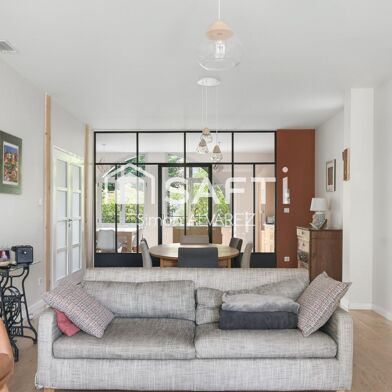 Maison 8 pièces 889000 €