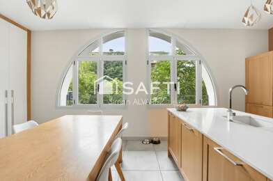 Maison 8 pièces 889000 €