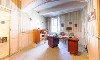 Maison 10 Pièces 371 m² à vendre à Aigues-Vives (30670)