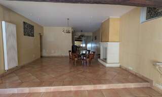 Maison 8 Pièces 311 m² à vendre à Aigues-Vives (30670)