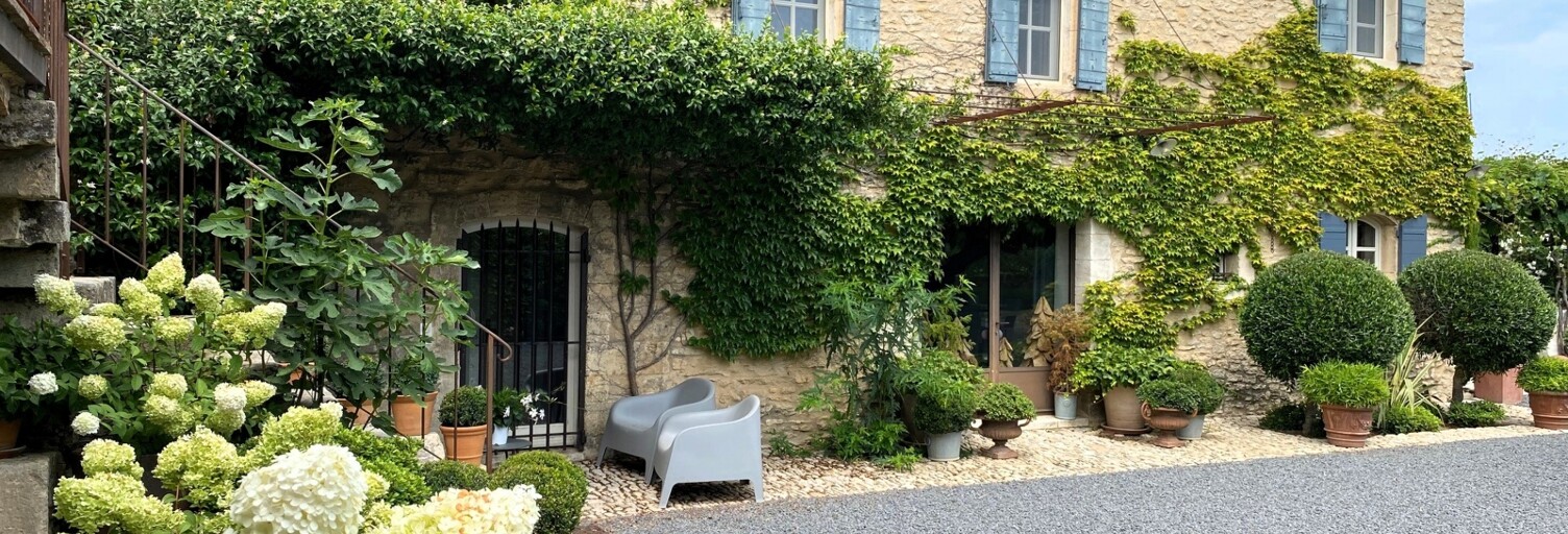 Maison 14 Pièces 420 m² à vendre à Gordes (84220)