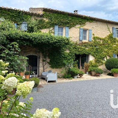 Maison 14 pièces 2500000 €