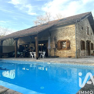 Maison 4 pièces 395000 €