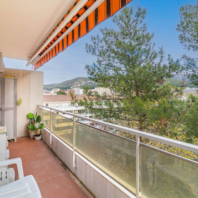 Appartement 5 pièces 270000 €