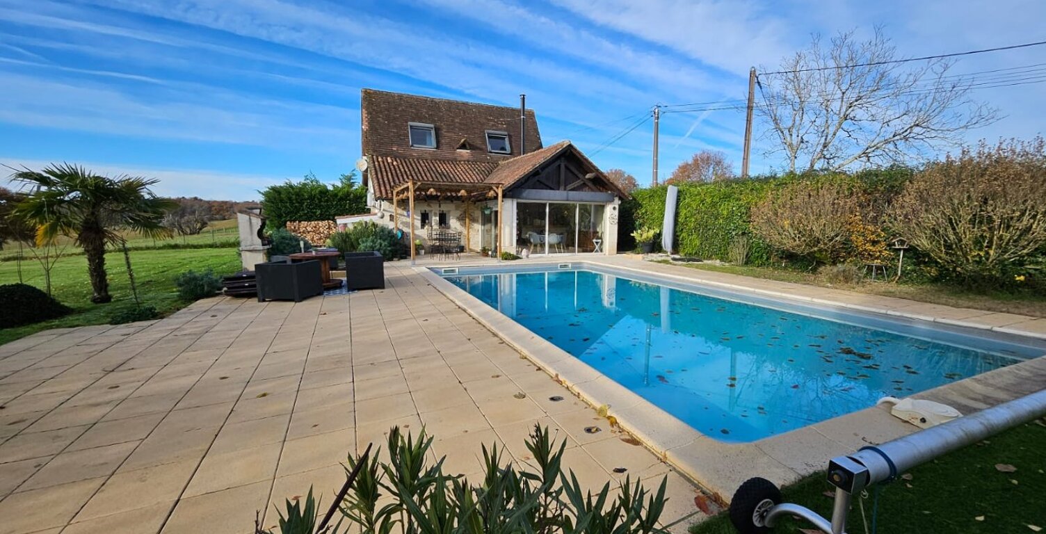 Maison — photo 1