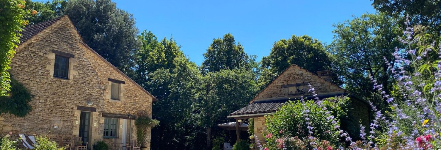 Maison 12 Pièces 370 m² à vendre à Sainte-Nathalène (24200)