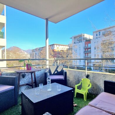 Appartement 3 pièces 135000 €