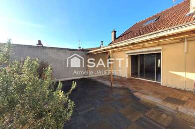Appartement 3 pièces 240000 €