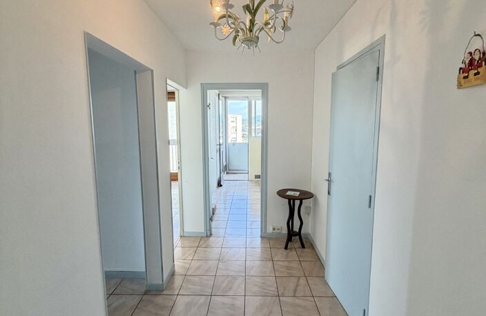 Vente Appartement 3 pièces — photo 3