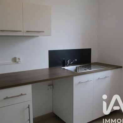 Appartement 3 pièces 769 €