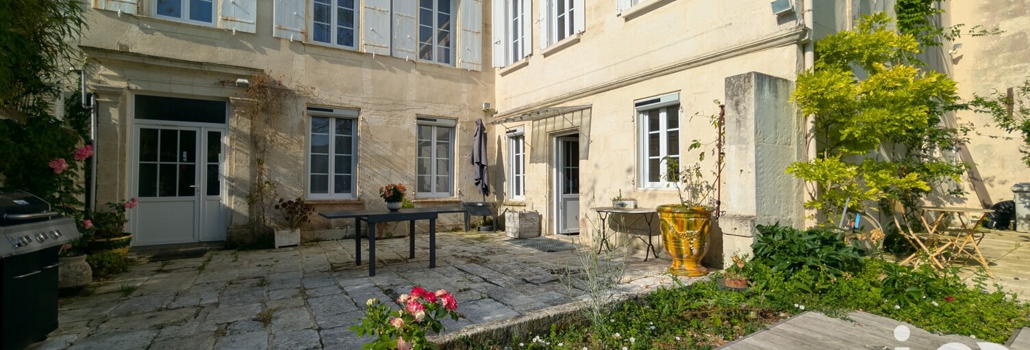 Maison 9 Pièces 250 m² à vendre à Tonnay-Charente (17430)