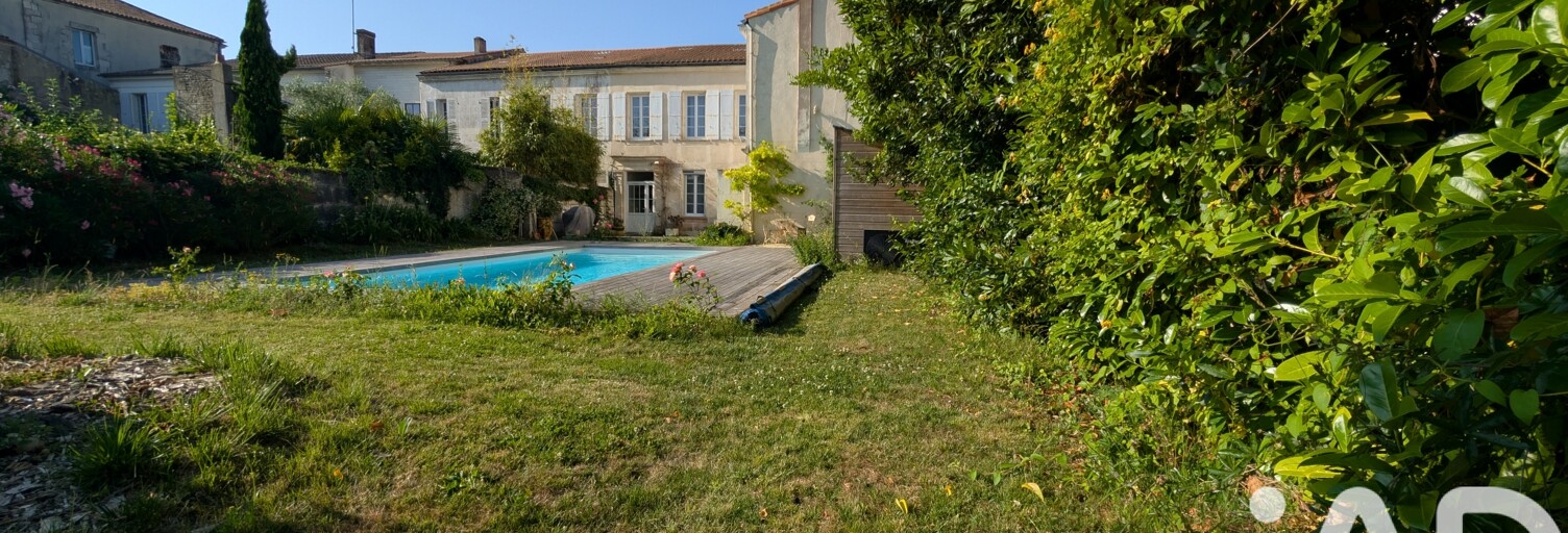 Maison 9 Pièces 250 m² à vendre à Tonnay-Charente (17430)