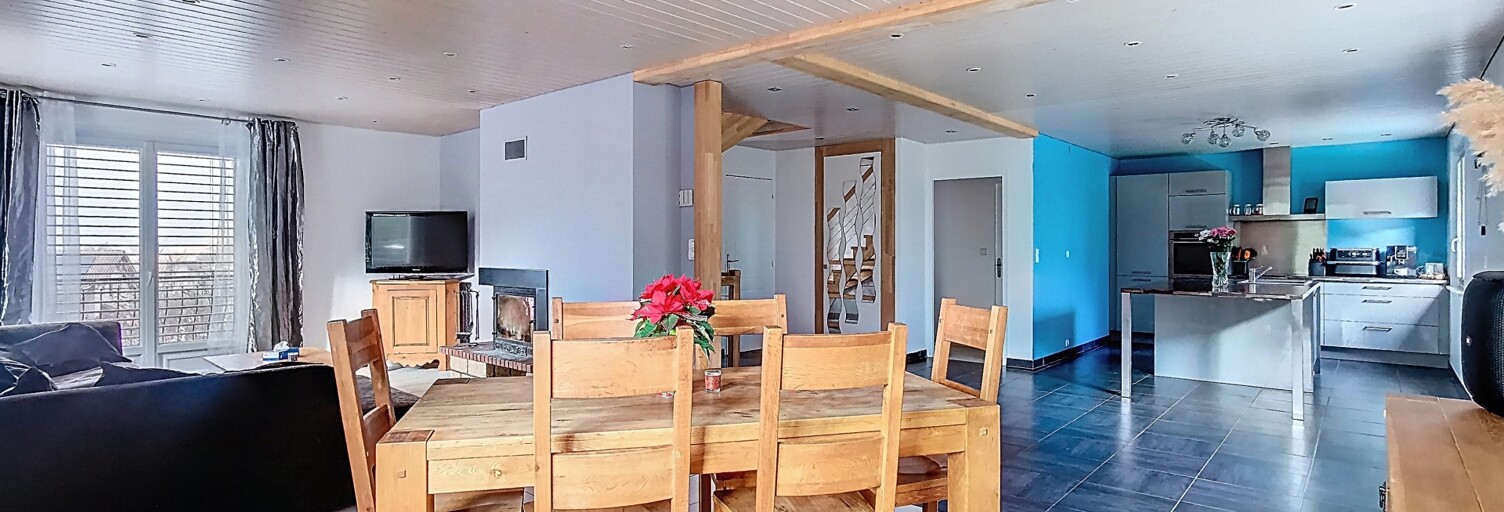 Maison 7 Pièces 138 m² à vendre à Saint-Cergues (74140)