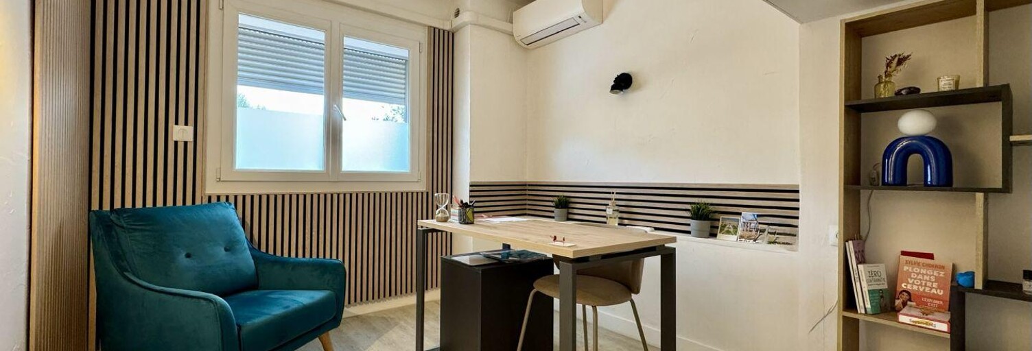 Commerce  13 m² à louer à La Londe-les-Maures (83250)