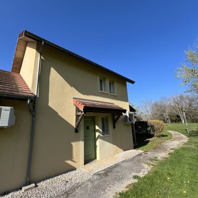 Appartement 3 pièces 129600 €