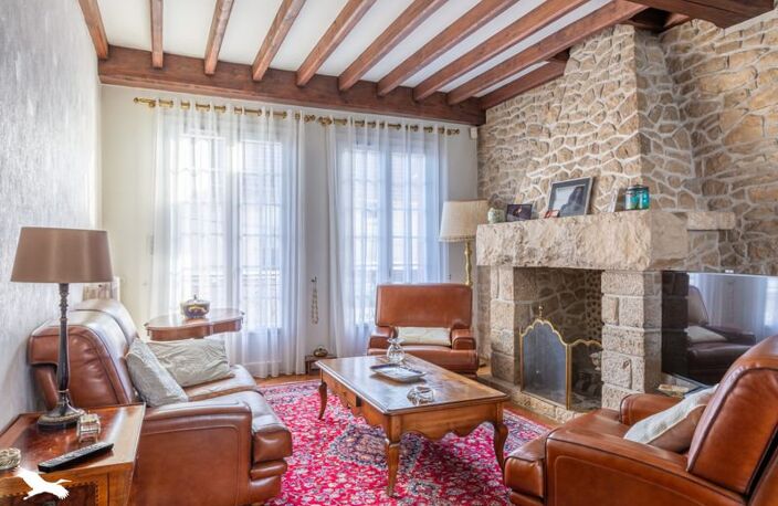 Maison de ville de 6 pièces principales — photo 2