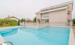 Maison 8 Pièces 263 m² à vendre à Décines-Charpieu (69150)