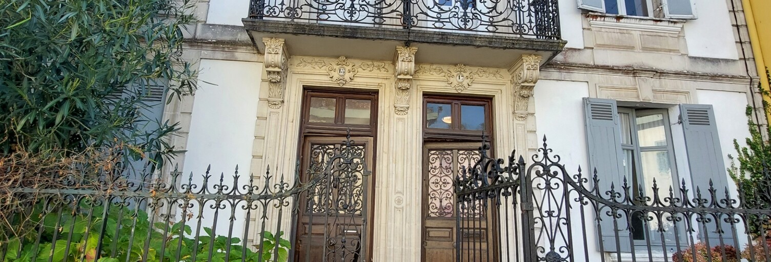 Immeuble  268 m² à vendre à Dax (40100)