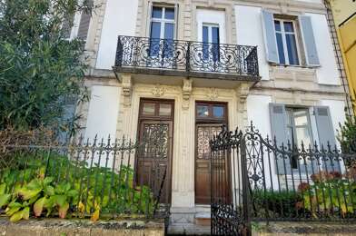 Immeuble  380000 €