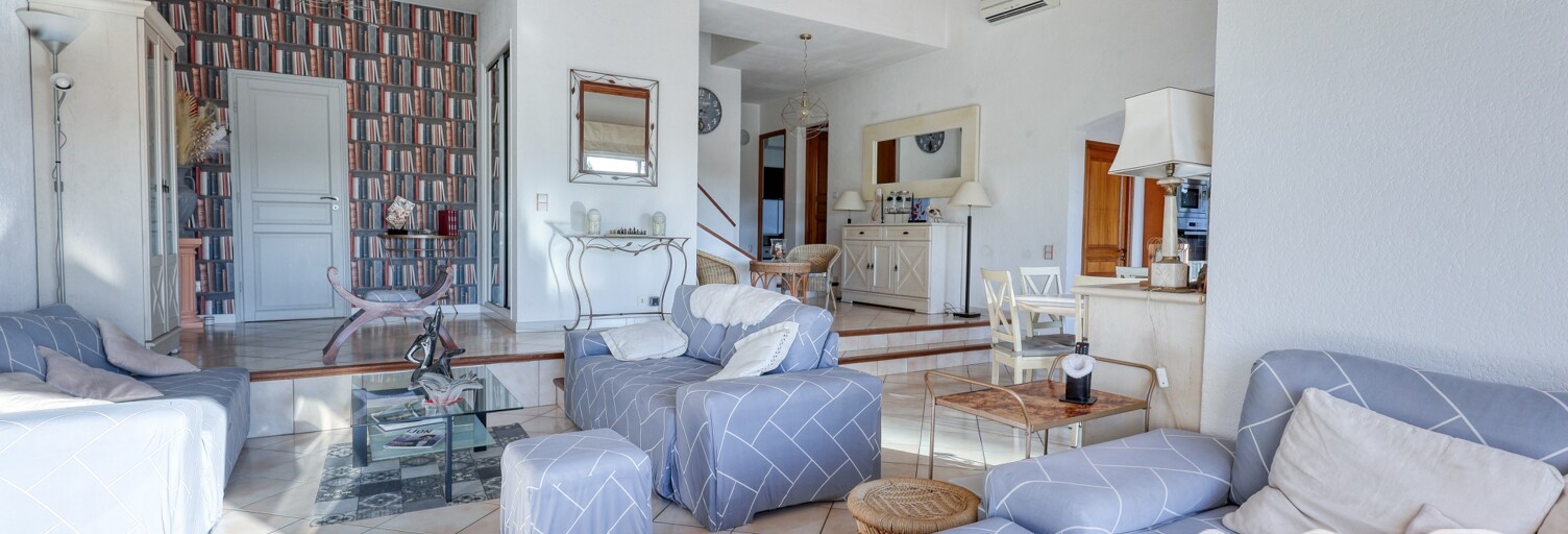 Maison 7 Pièces 162 m² à vendre à Sanary-sur-Mer (83110)