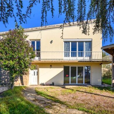 Maison 6 pièces 220920 €