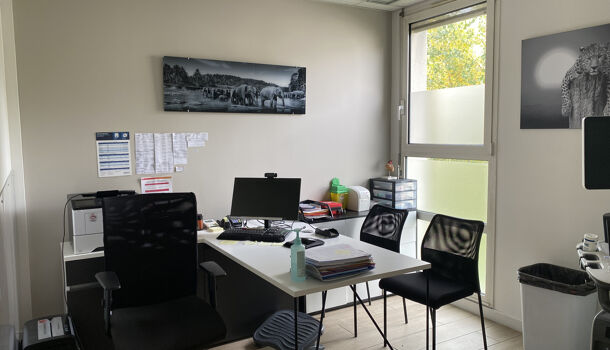 Local commercial 4 pièces  à vendre Guilherand-Granges 07500