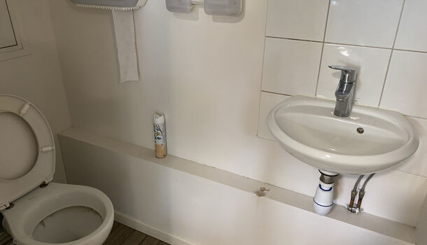 Local commercial 4 pièces  à vendre Guilherand-Granges 07500