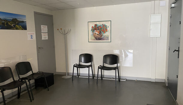 Local commercial 4 pièces  à vendre Guilherand-Granges 07500