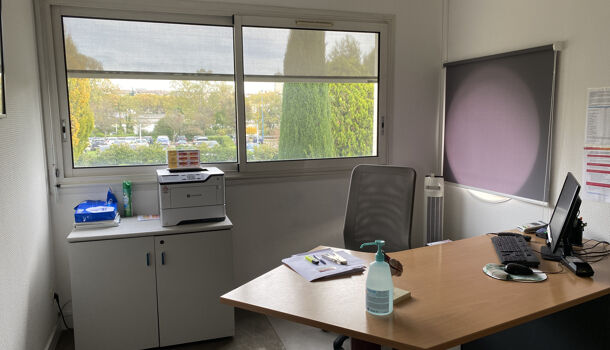 Local commercial 4 pièces  à vendre Guilherand-Granges 07500