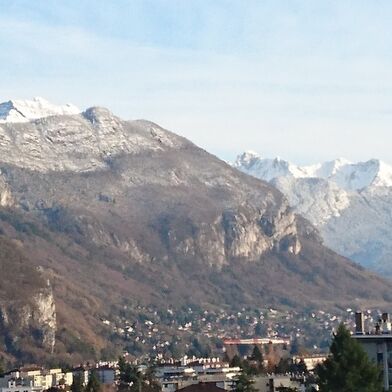 Appartement 3 pièces 1100 €