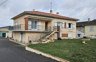 15 mn de MARMANDE très belle villa grands volumes avec jardin et garage — photo du bien
