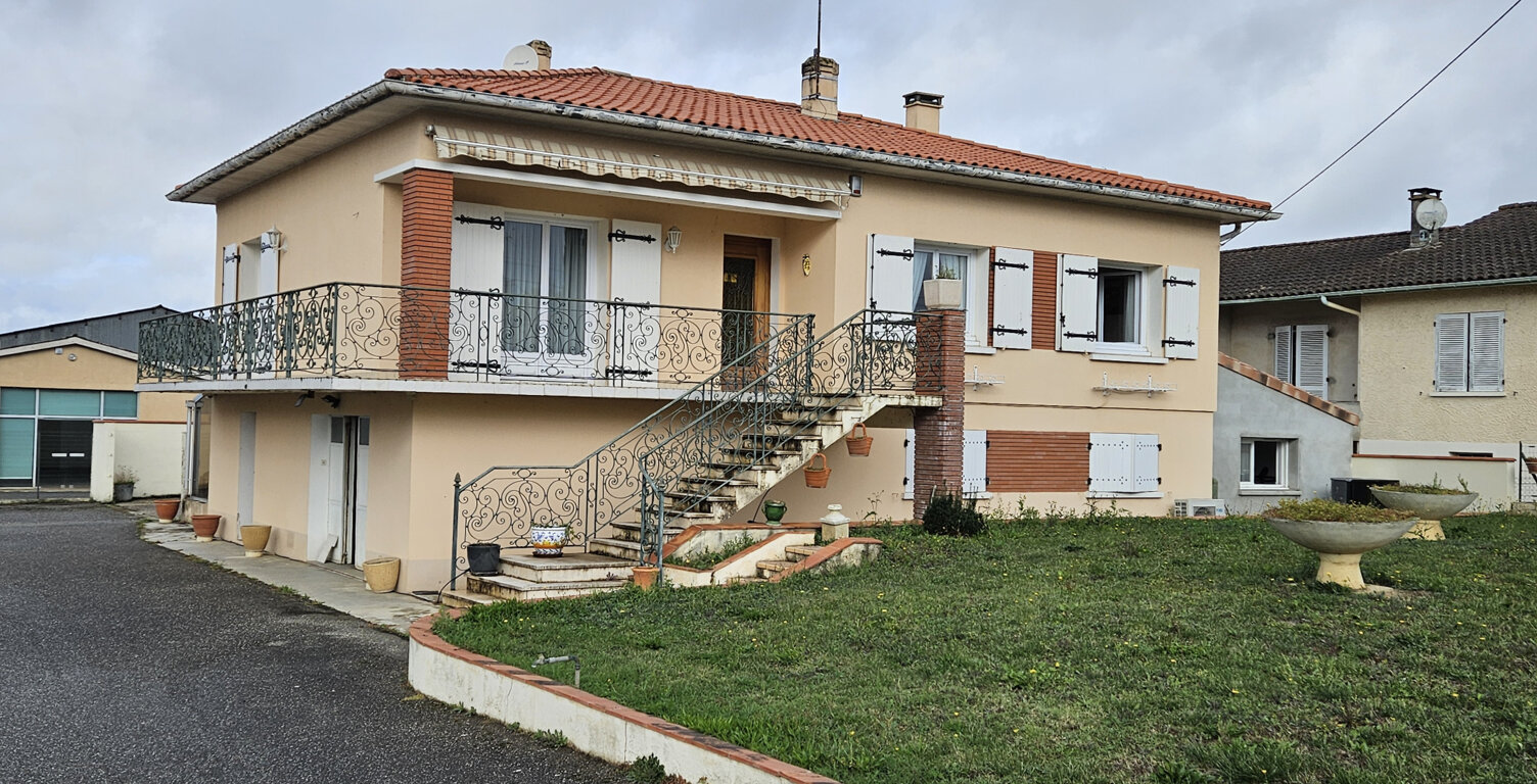 15 mn de MARMANDE très belle villa grands volumes avec jardin et garage — photo 1