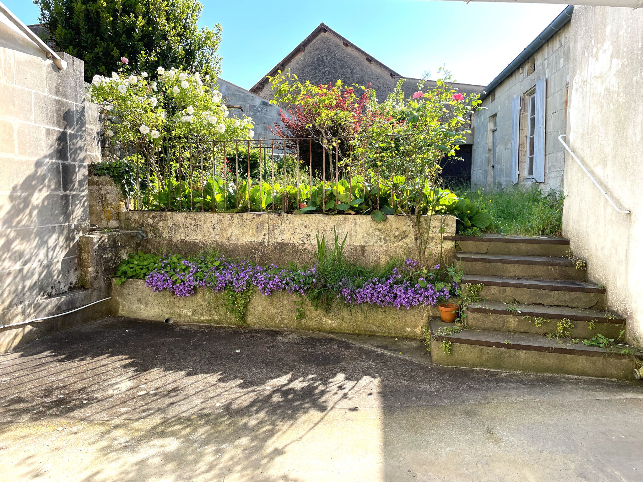 Villa / Maison  T6 à vendre Saint-Savinien 17350