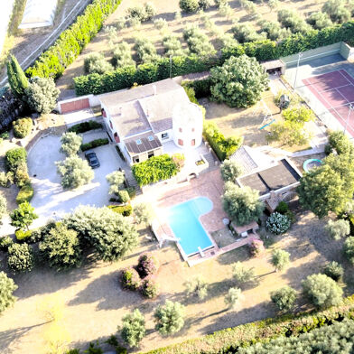 Maison 30 pièces 2175000 €