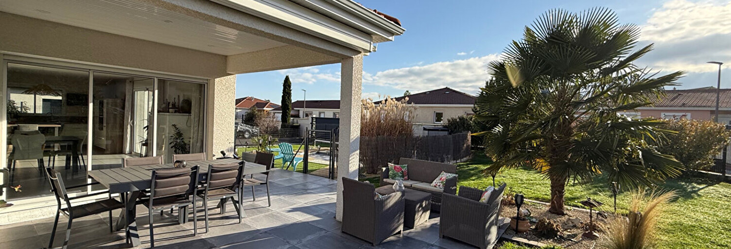 Maison 5 Pièces 122 m² à vendre à Renaison (42370)