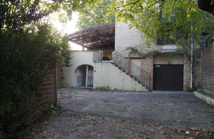 Maison atypique avec terrasse plein sud et piscine , Alès — photo 3